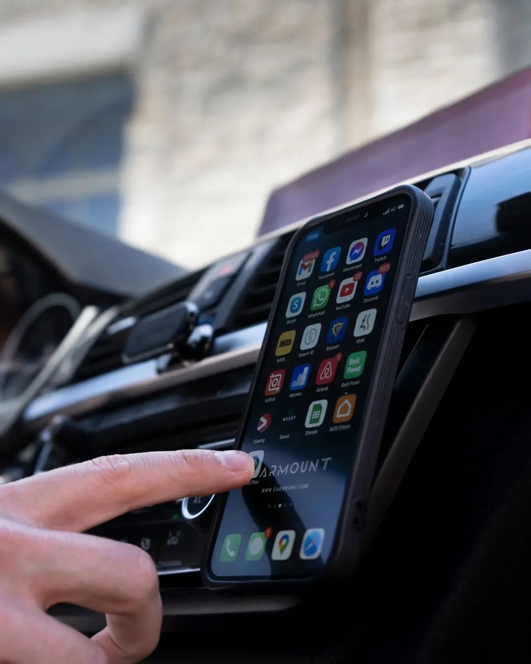 CARMOUNT: Transform Your Drive with Premium Car Mounts and MagSafe Solutions